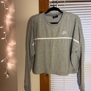 Nike Women's Heather Gray Long Sleeve